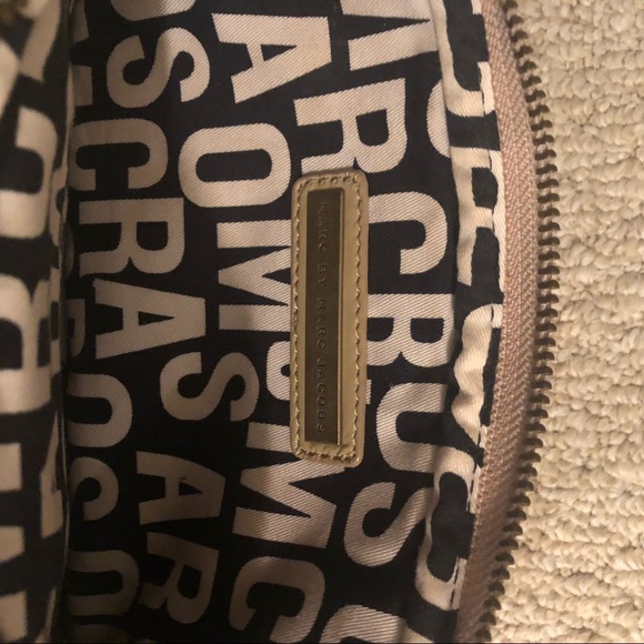 Marc by Marc Jacobs purse - Picture 3 of 6